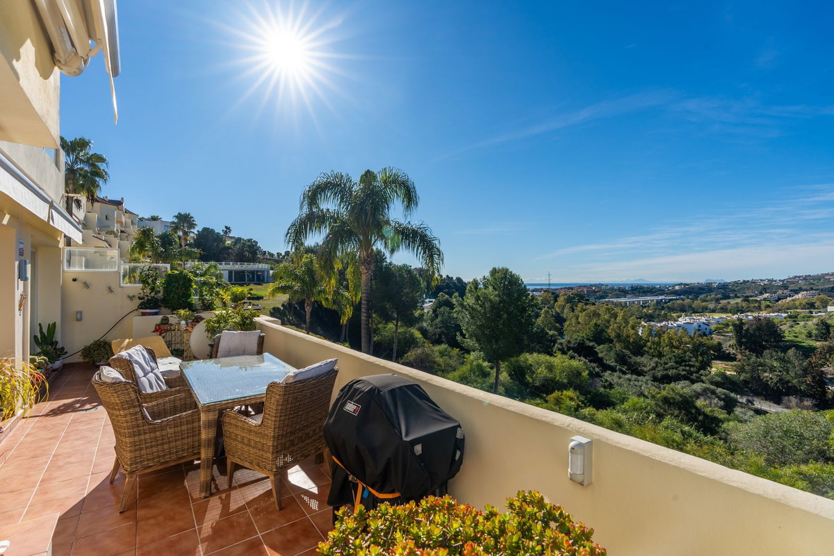 3 Bedroom Apartment for Sale in Los Arqueros — 2