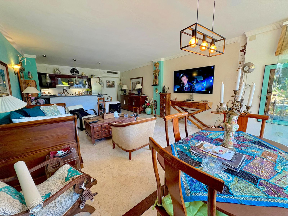 1 Bedroom Apartment for Sale in Marbella — 5