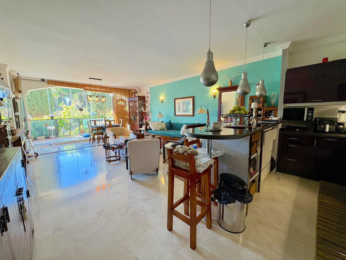 1 Bedroom Apartment for Sale in Marbella — 7