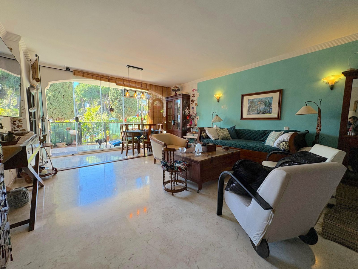 1 Bedroom Apartment for Sale in Marbella — 9