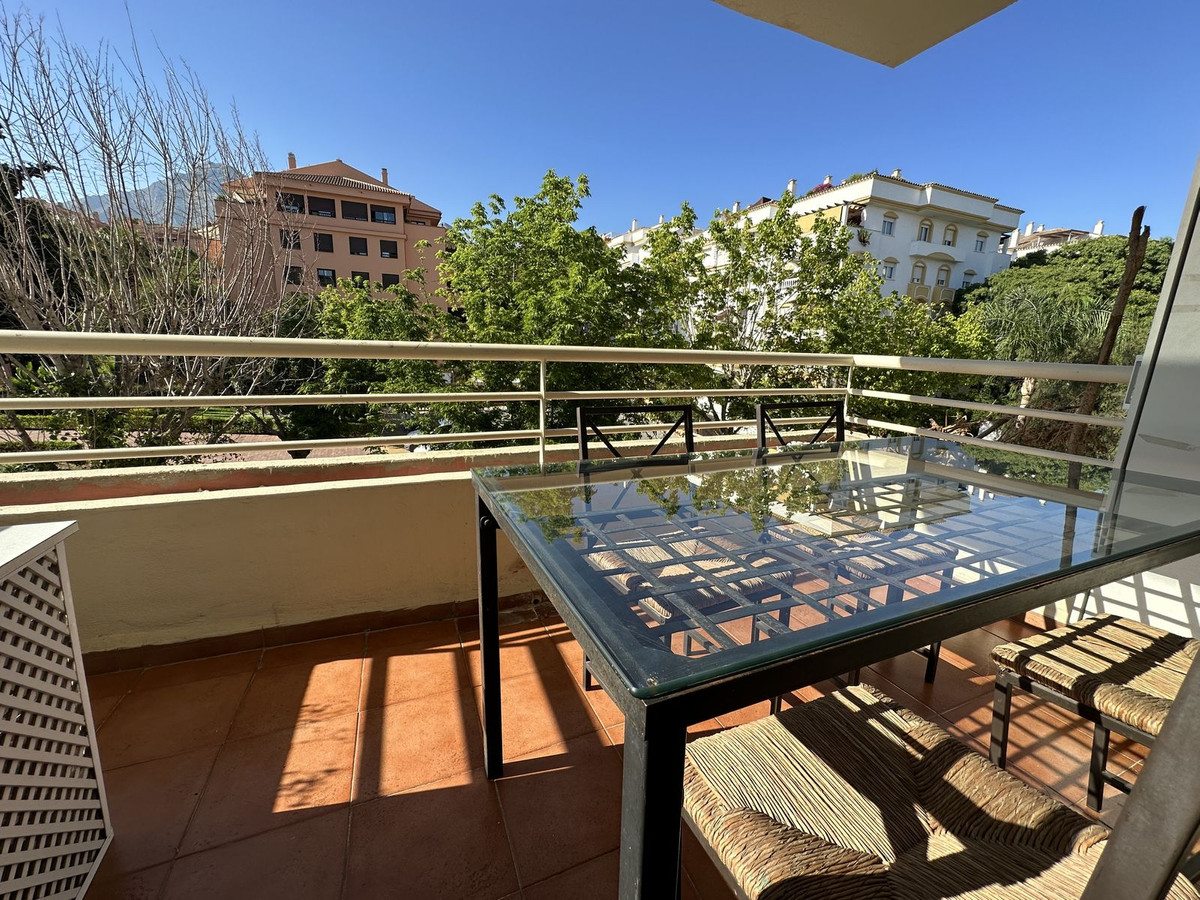 1 Bedroom Apartment for Sale in The Golden Mile — 2