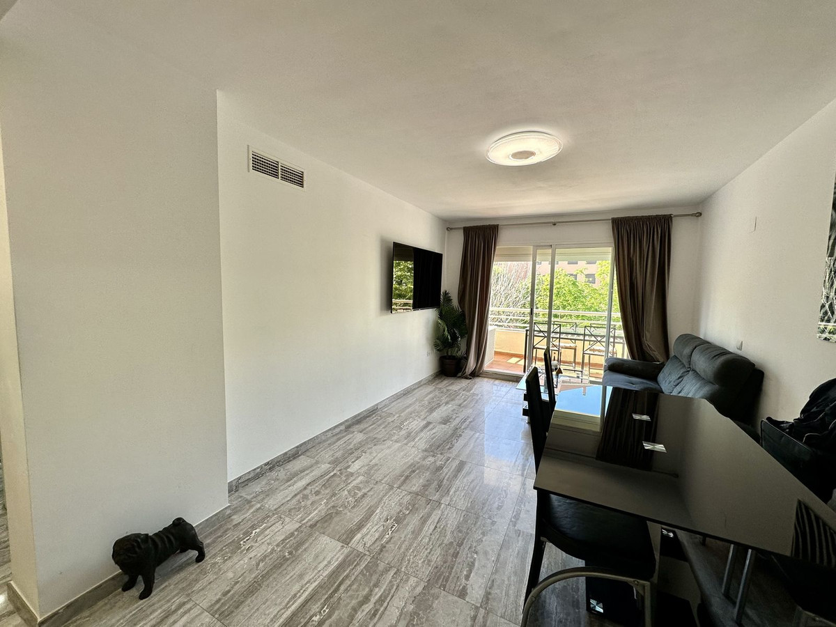 1 Bedroom Apartment for Sale in The Golden Mile — 9