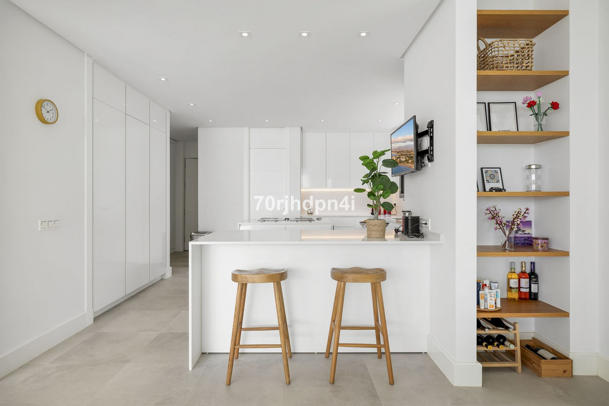 5 Bedroom Villa for Sale in Marbella — 6