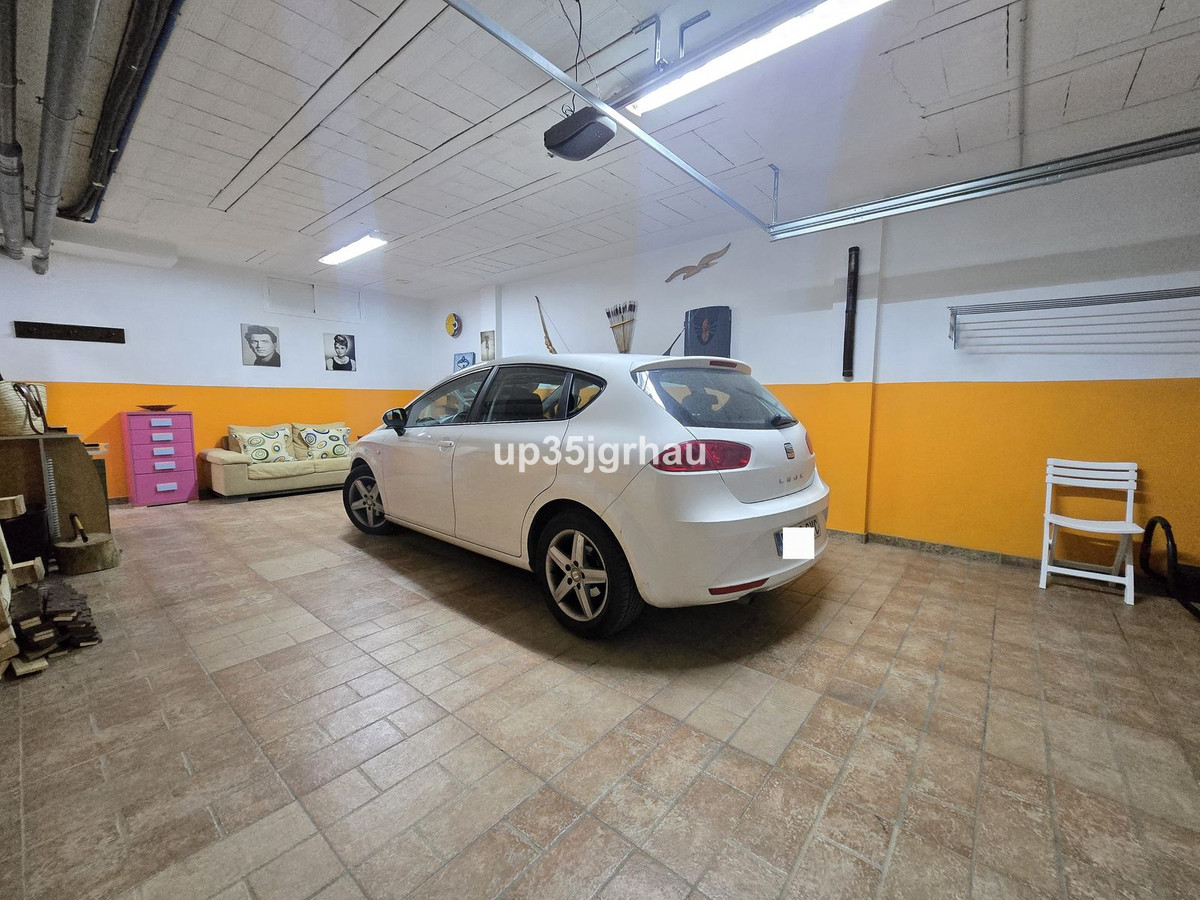 4 Bedroom Villa for Sale in Cancelada — 6
