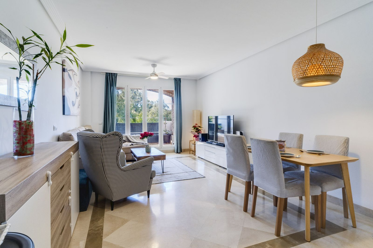 3 Bedroom Apartment for Sale in Los Arqueros — 2