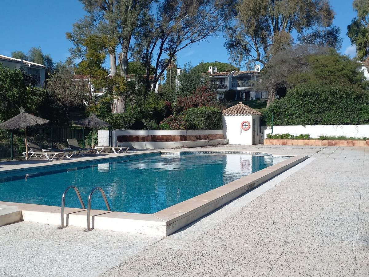 2 Bedroom Villa for Sale in Atalaya