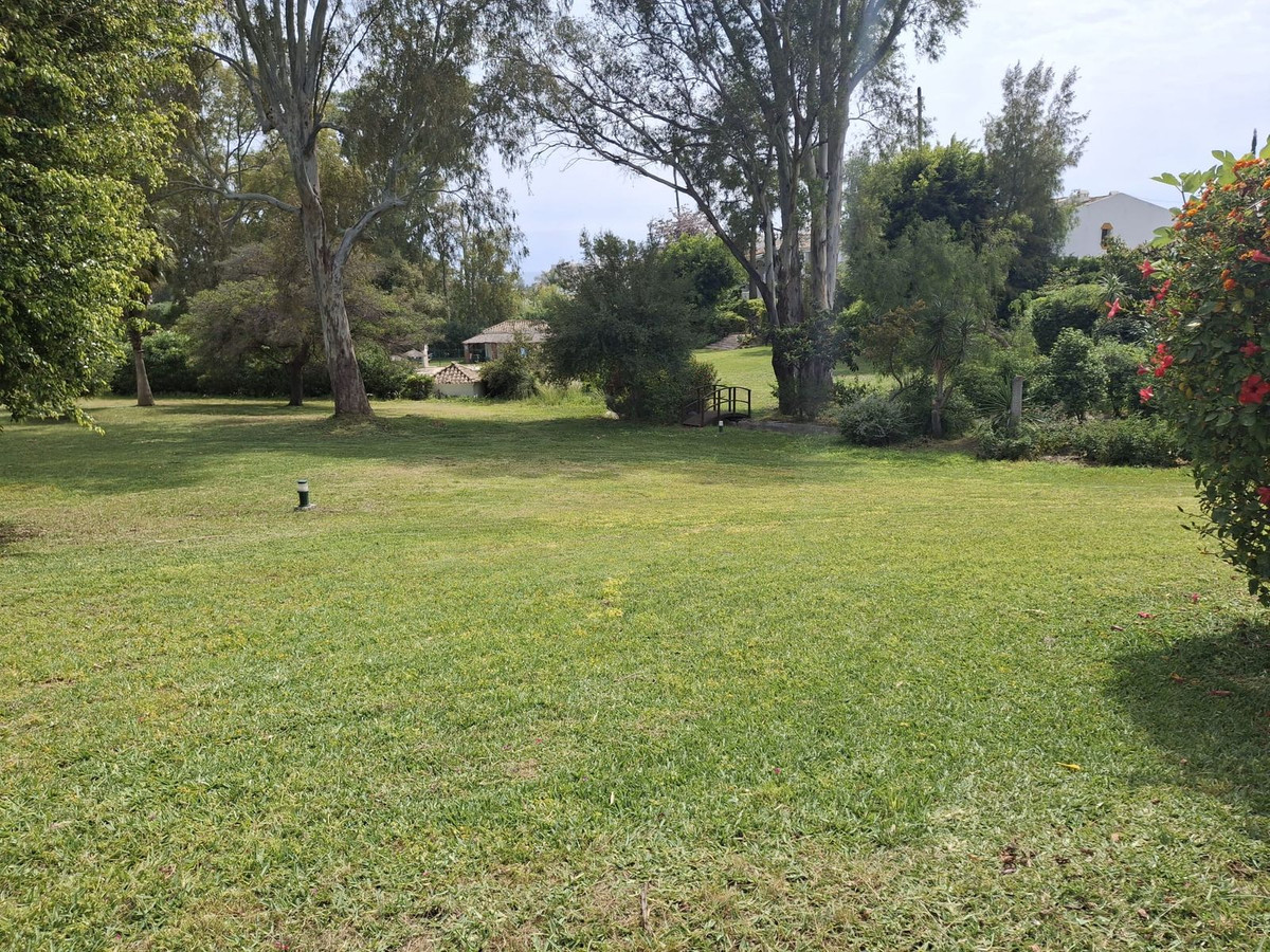 2 Bedroom Villa for Sale in Atalaya — 5