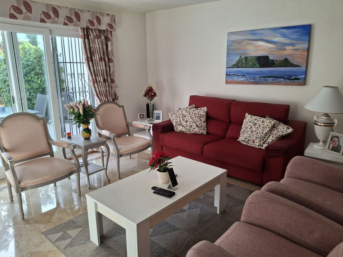 2 Bedroom Villa for Sale in Atalaya — 6