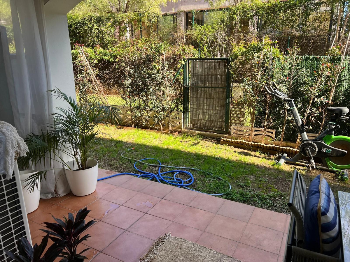 2 Bedroom Apartment for Sale in The Golden Mile — 3