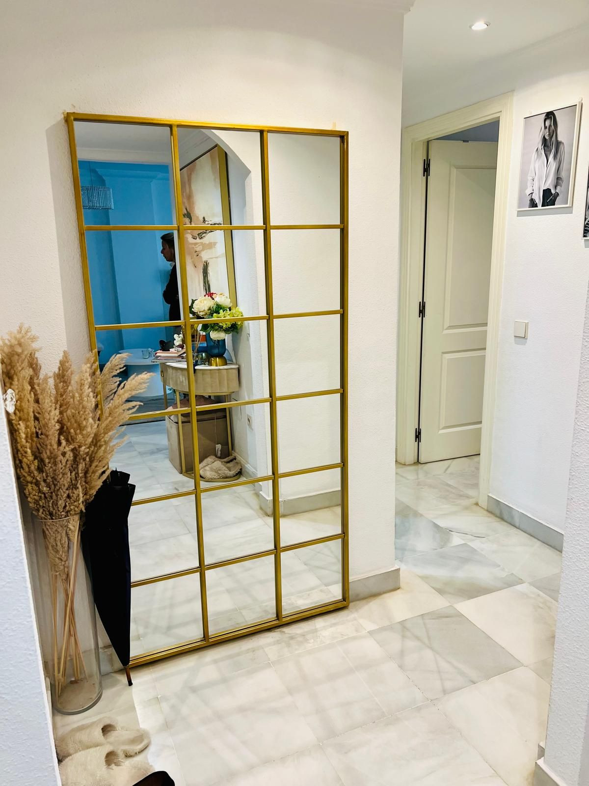 2 Bedroom Apartment for Sale in The Golden Mile — 6