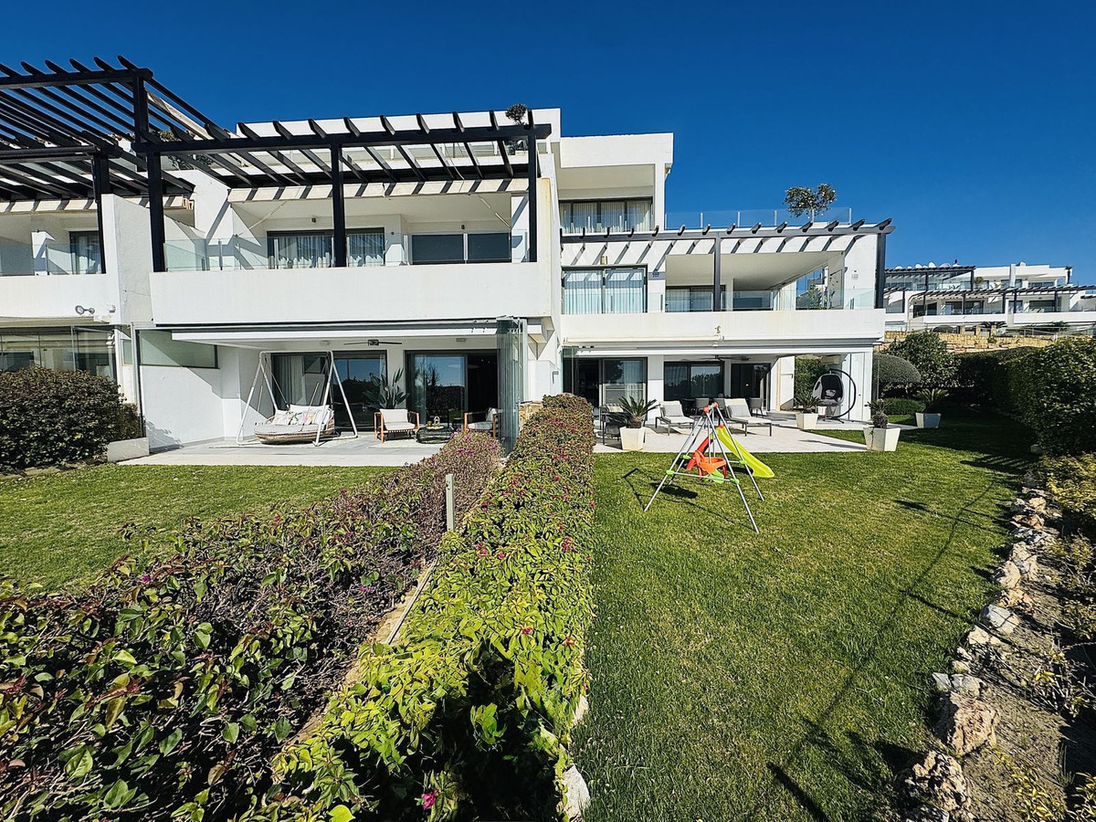 4 Bedroom Apartment for Sale in Los Flamingos — 7
