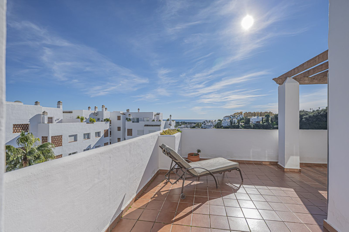 4 Bedroom Apartment for Sale in Selwo — view 10