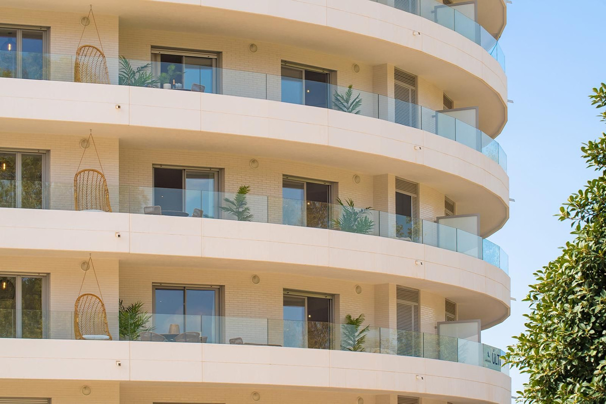 2 Bedroom Apartment for Sale in La Campana