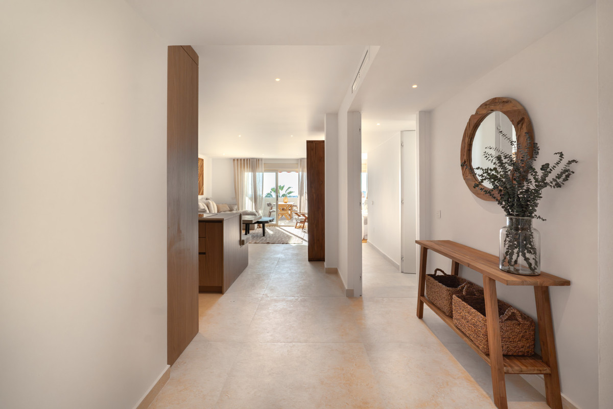 3 Bedroom Apartment for Sale in Nueva Andalucía — 9