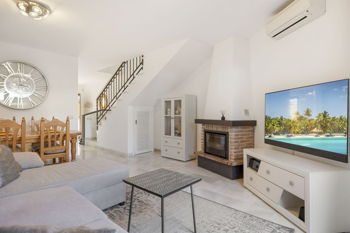 2 Bedroom Villa for Sale in Bel Air — 7