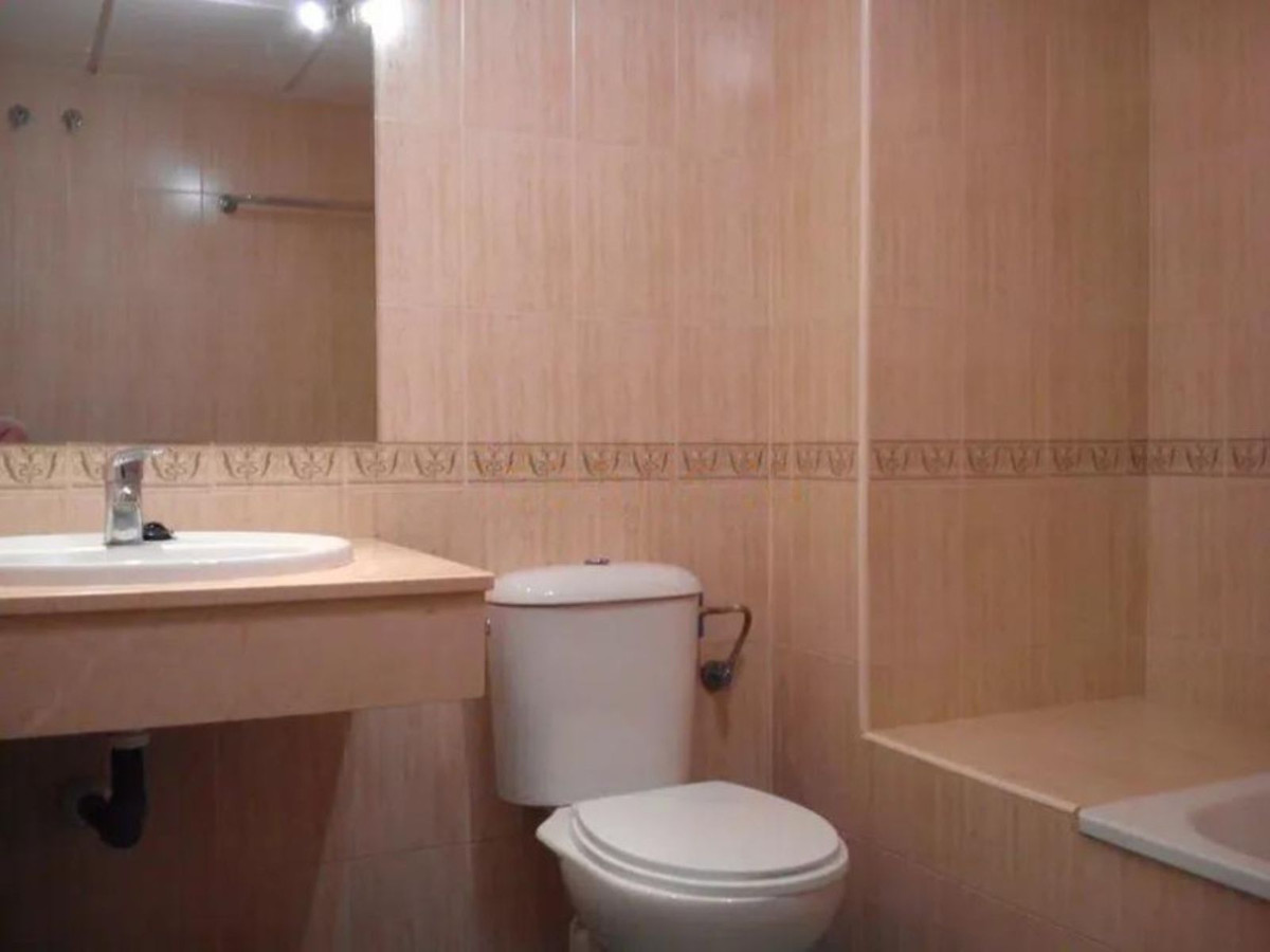 1 Bedroom Apartment for Sale in Marbella — 5