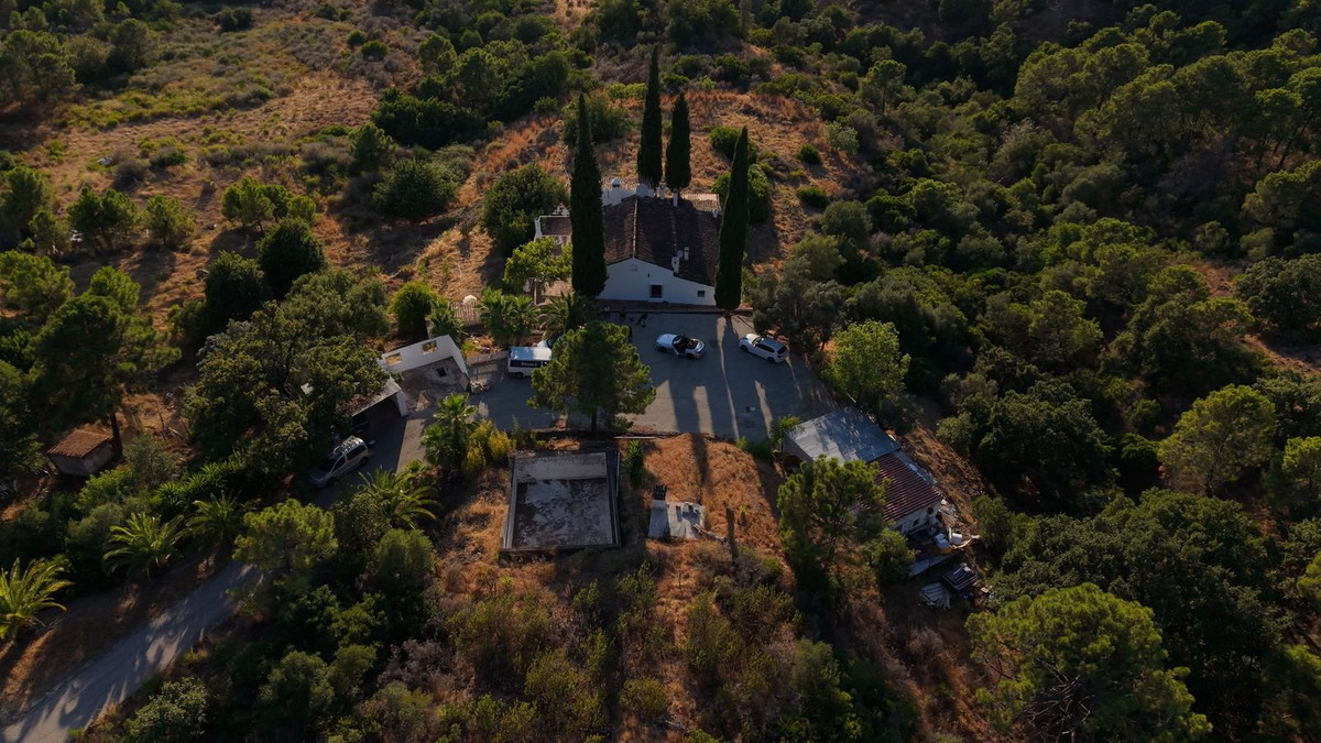 Plot for Sale in Estepona — 7