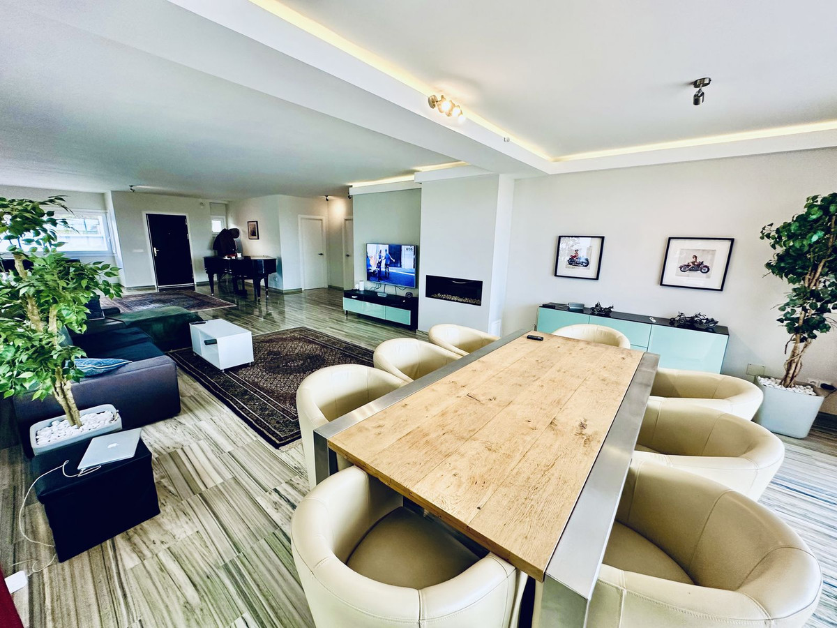 3 Bedroom Villa for Sale in San Pedro de Alcántara — 9