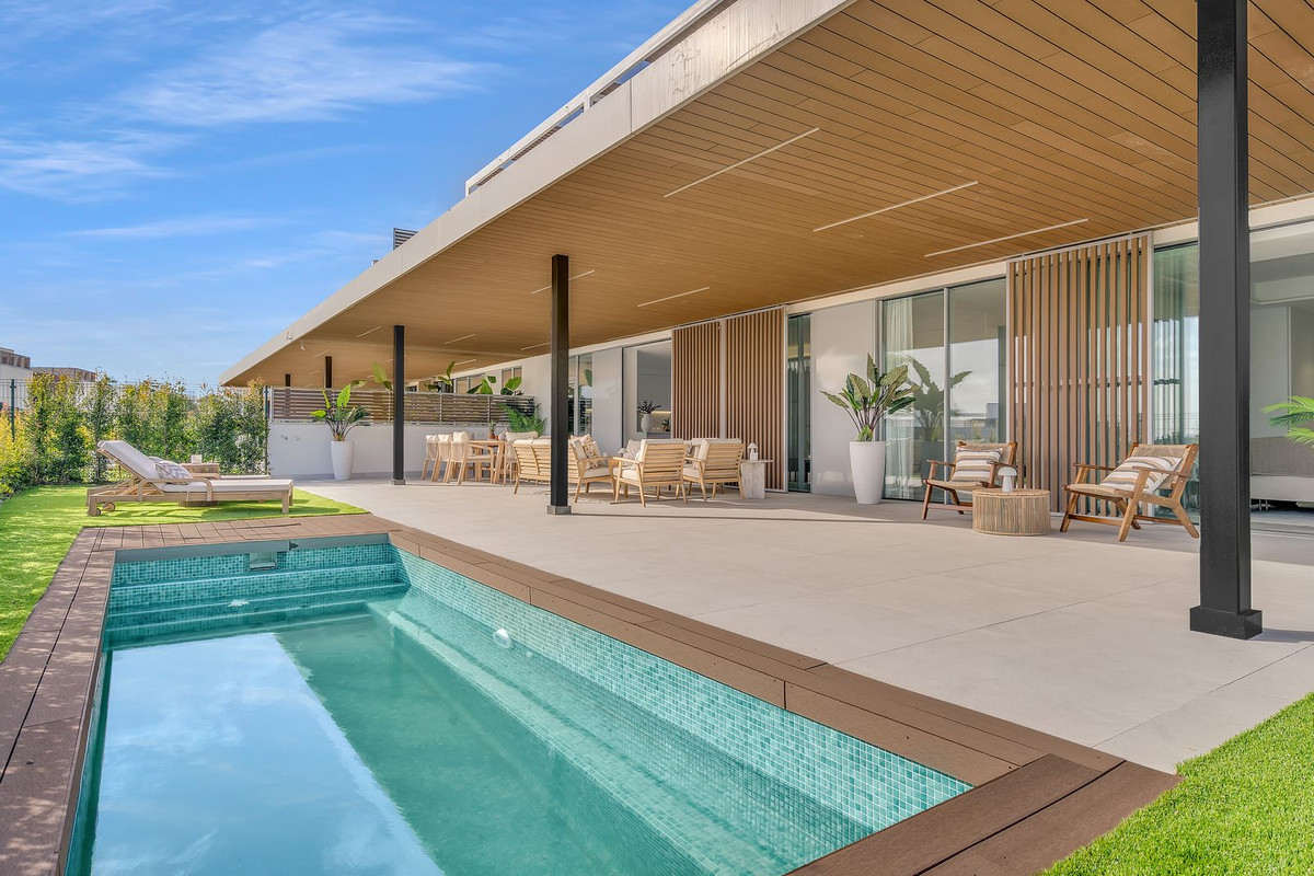 4 Bedroom Apartment for Sale in Marbella — 6