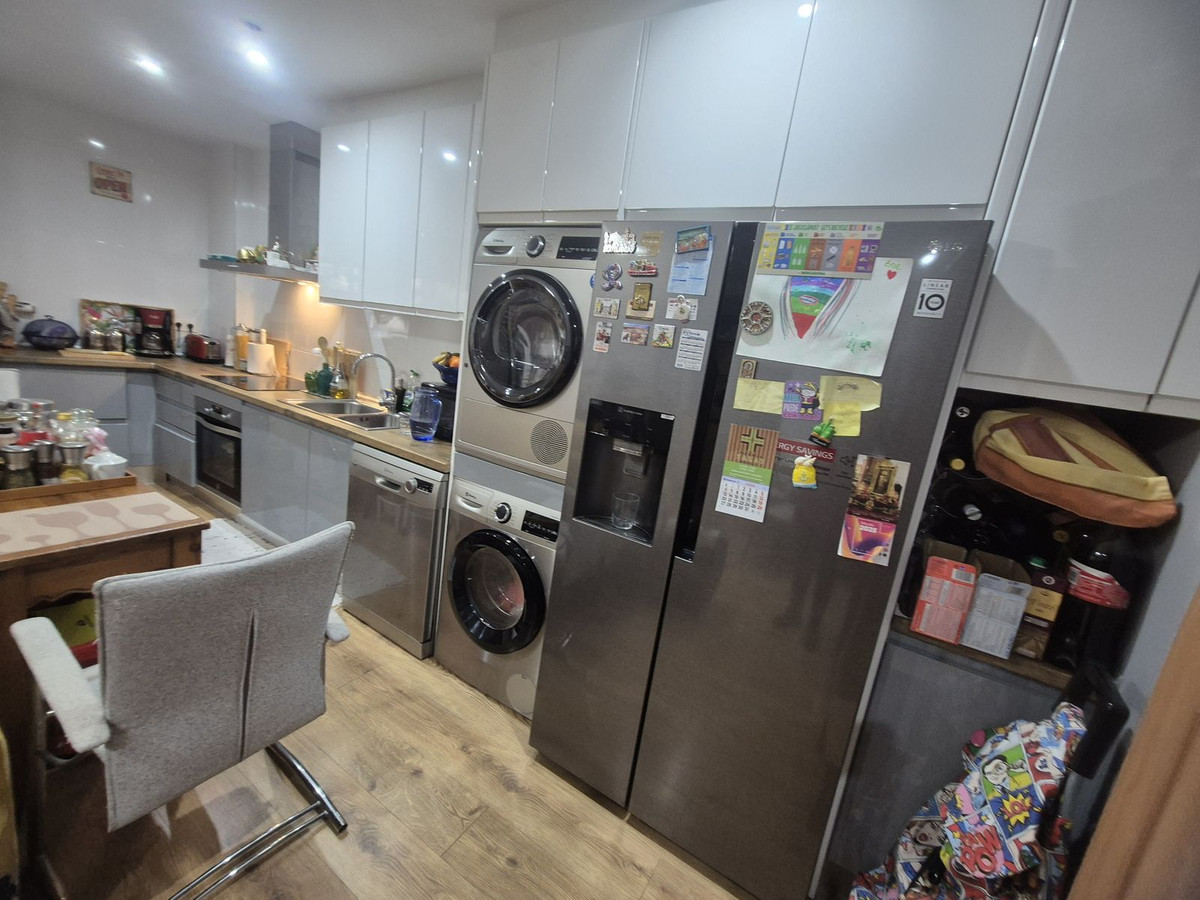 2 Bedroom Apartment for Sale in Marbella — 7