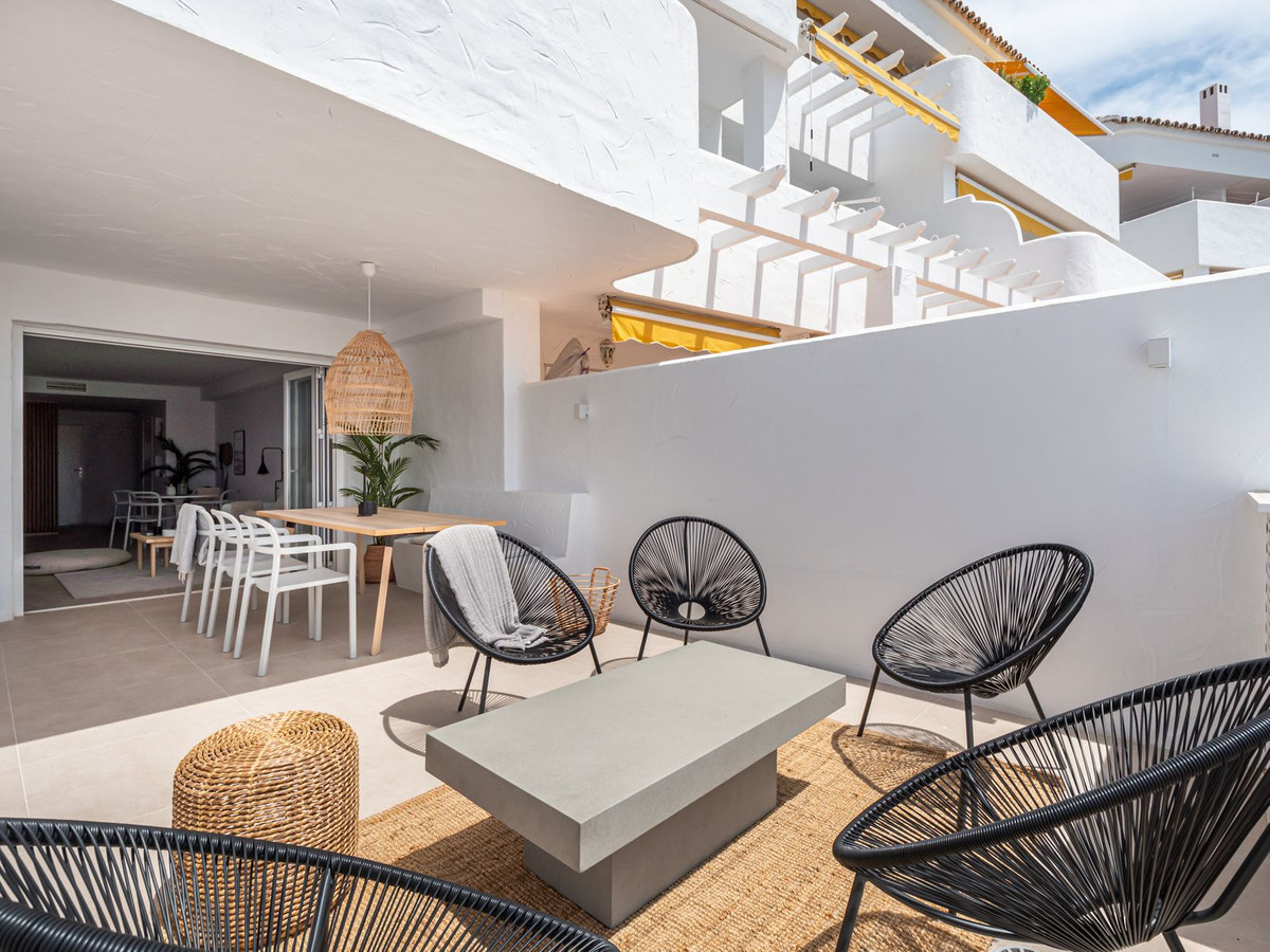 2 Bedroom Apartment for Sale in Nueva Andalucía — 8