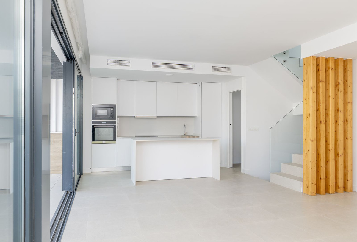 4 Bedroom Villa for Sale in Atalaya — 3