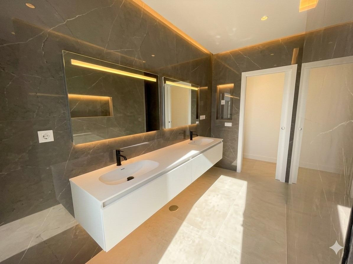6 Bedroom Villa for Sale in Estepona — view 14