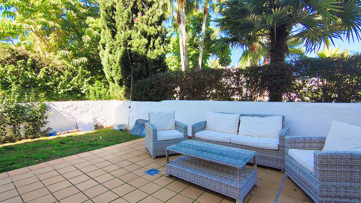 2 Bedroom Apartment for Sale in Selwo — 7