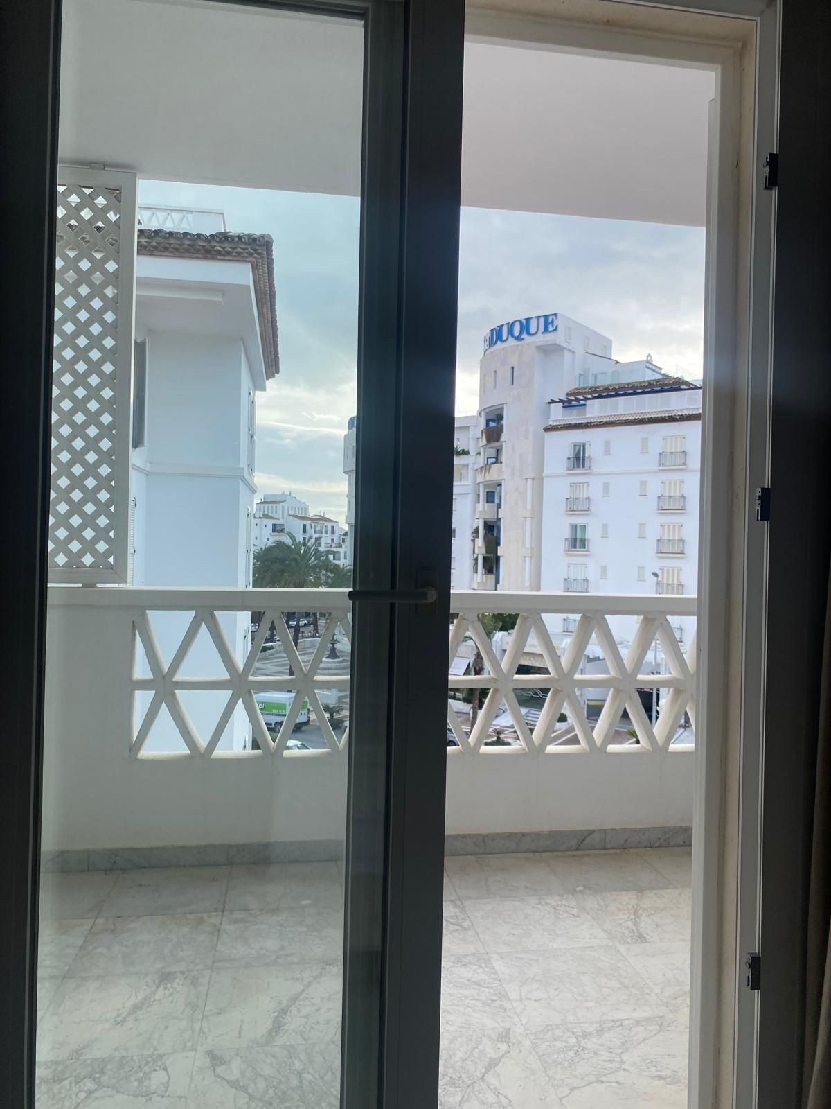 2 Bedroom Apartment for Sale in Puerto Banús — 3