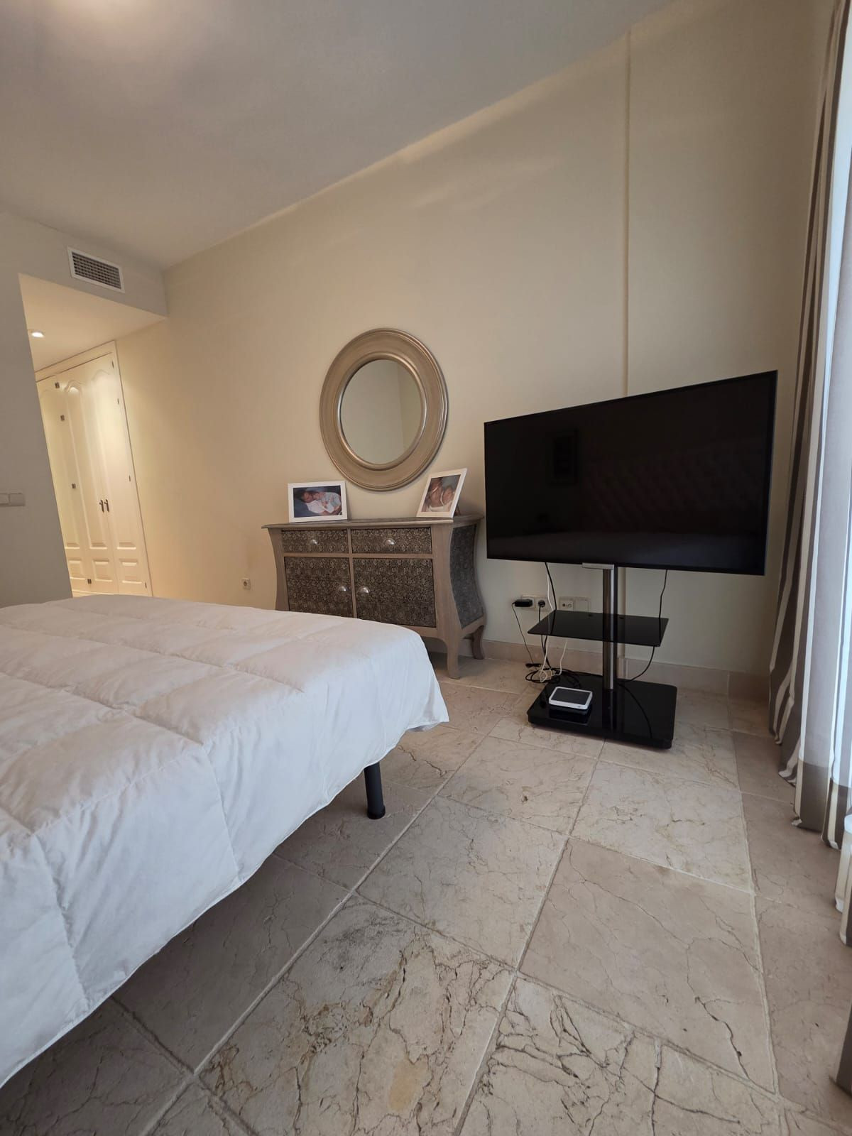 2 Bedroom Apartment for Sale in Estepona — 8