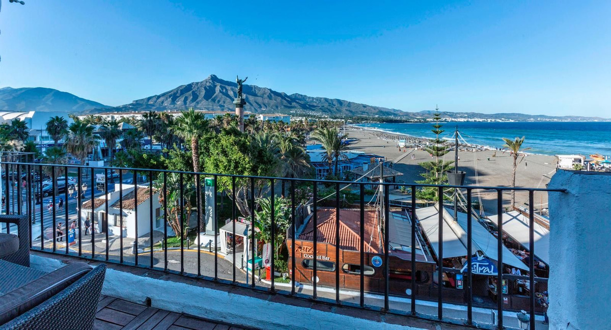 2 Bedroom Apartment for Sale in The Golden Mile — 3