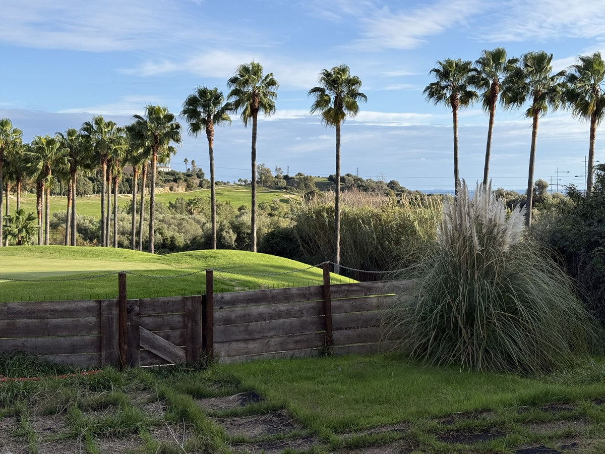 3 Bedroom Villa for Sale in Estepona — 9