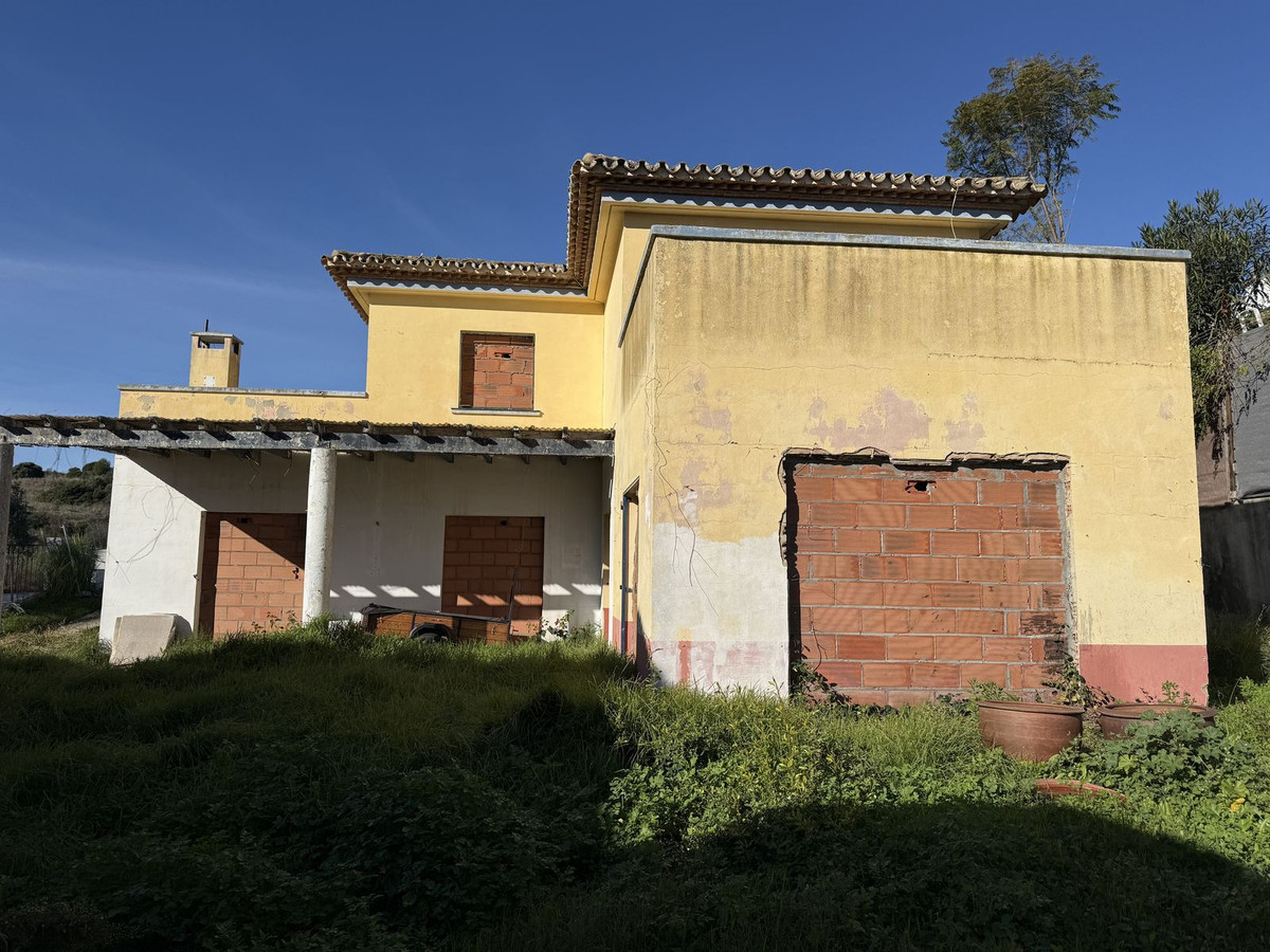 3 Bedroom Villa for Sale in Estepona — view 10