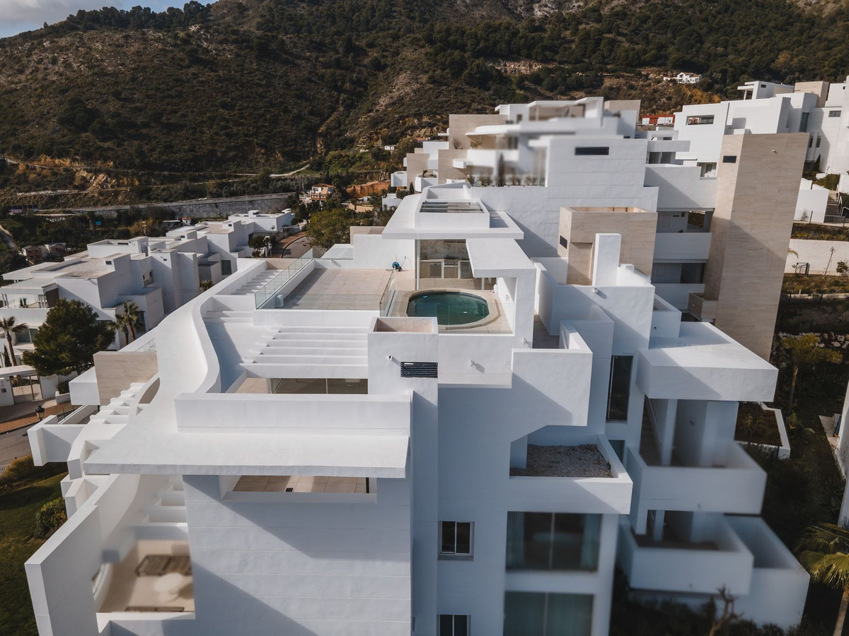 3 Bedroom Apartment for Sale in Ojén — 5