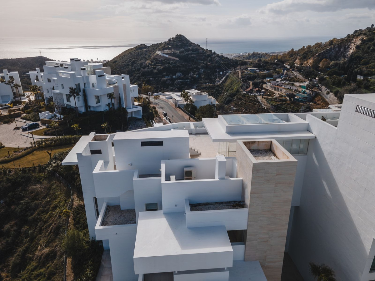 3 Bedroom Apartment for Sale in Ojén — 7