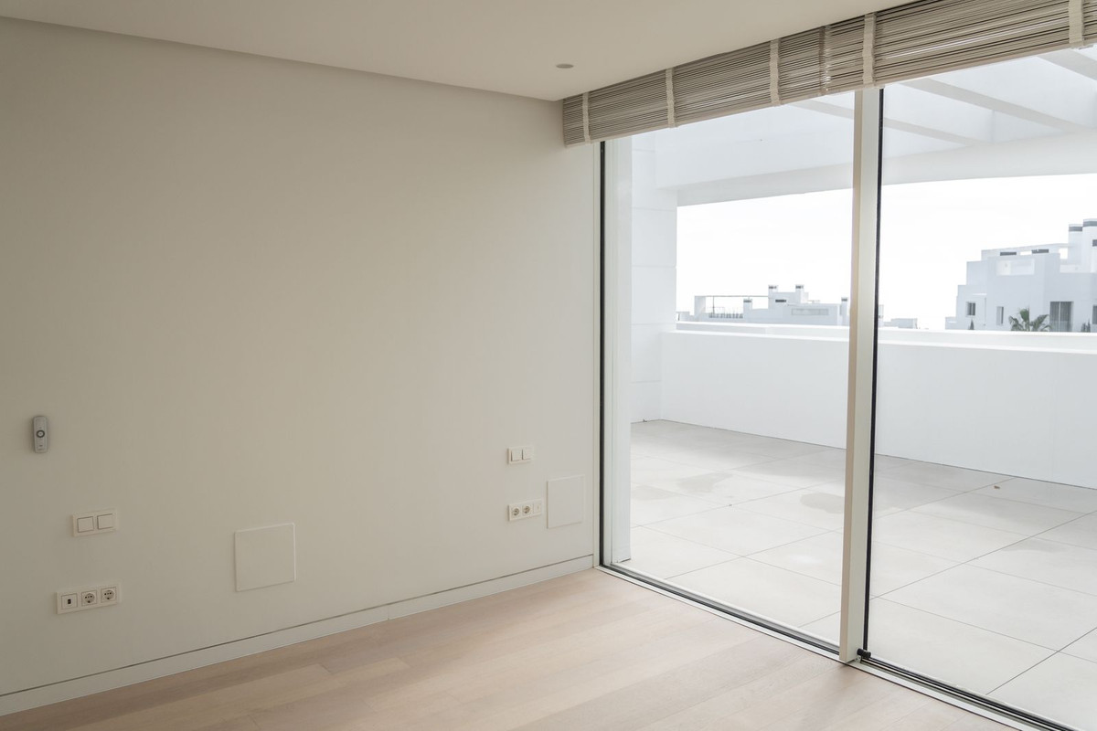 3 Bedroom Apartment for Sale in Ojén — view 10