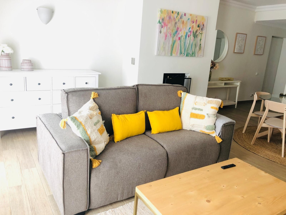 1 Bedroom Apartment for Sale in The Golden Mile — 6