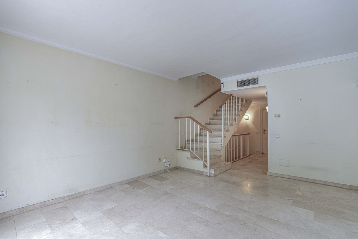 2 Bedroom Villa for Sale in La Quinta — 9