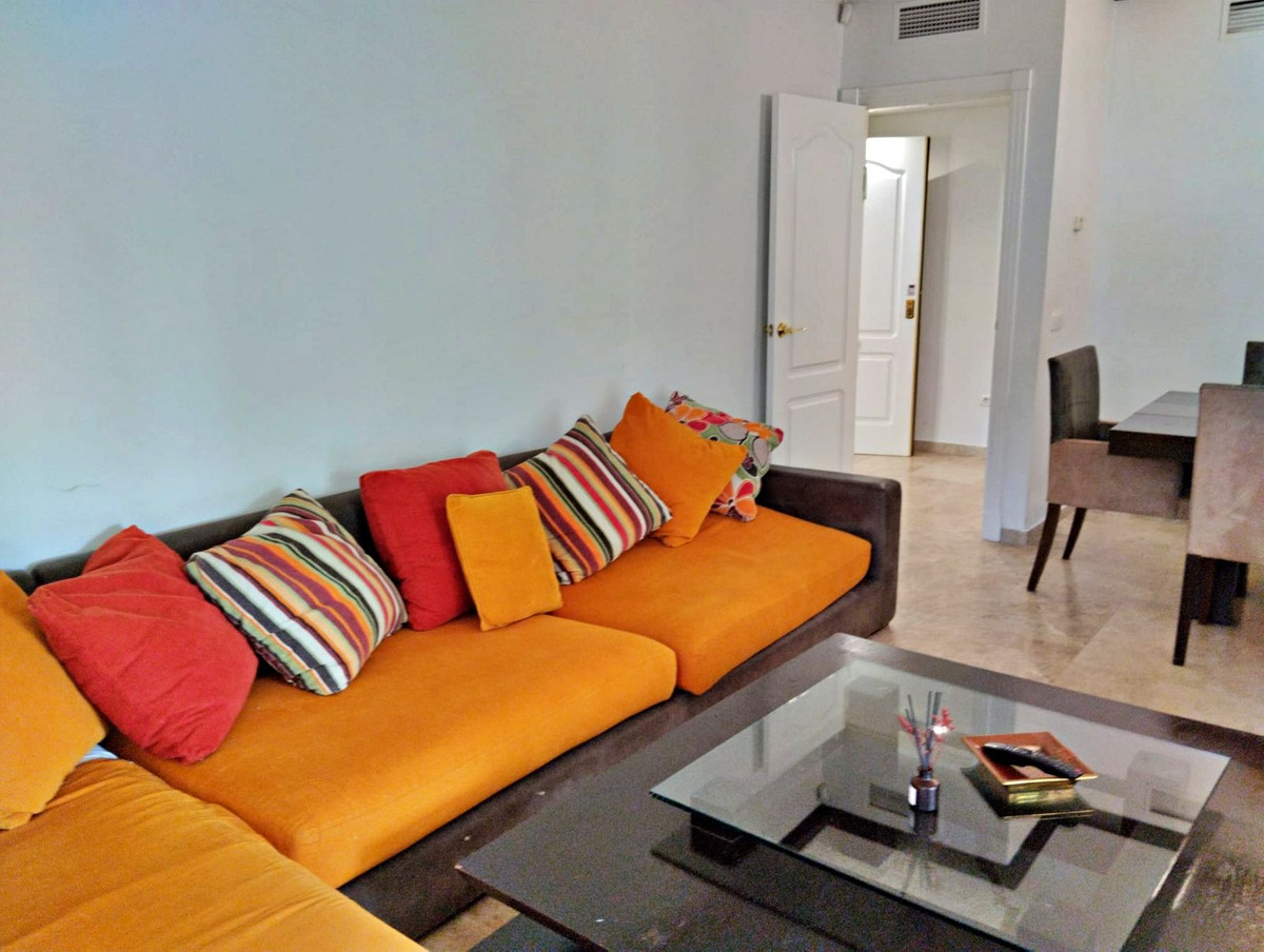 2 Bedroom Apartment for Sale in Nueva Andalucía — 6