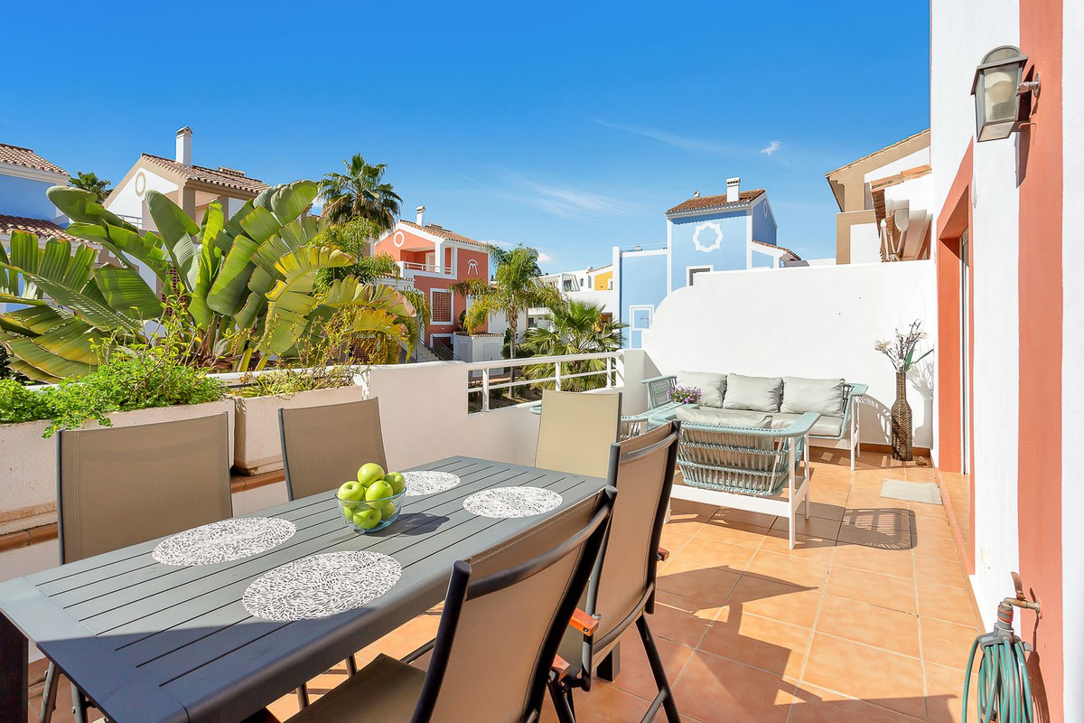 3 Bedroom Apartment for Sale in New Golden Mile — 2