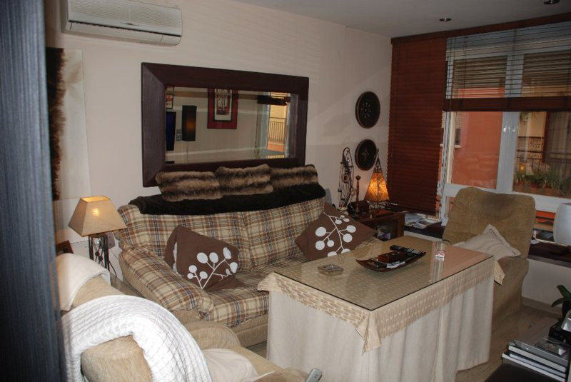 2 Bedroom Apartment for Sale in Estepona — 9