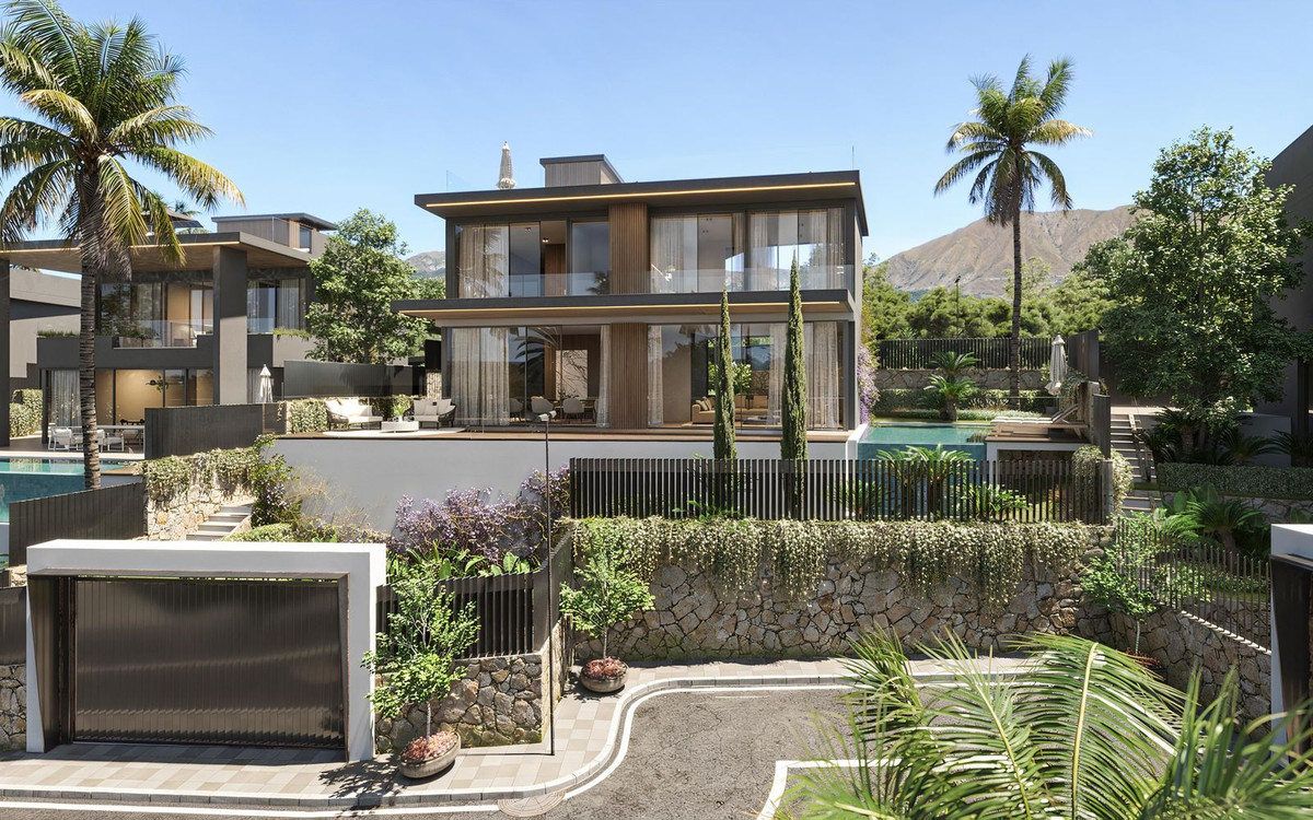 Plot for Sale in Estepona — 5