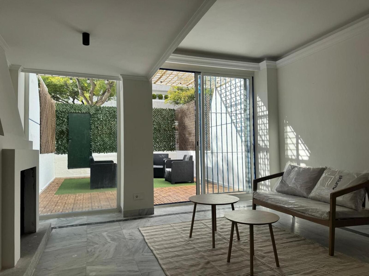 2 Bedroom Apartment for Sale in The Golden Mile — 3