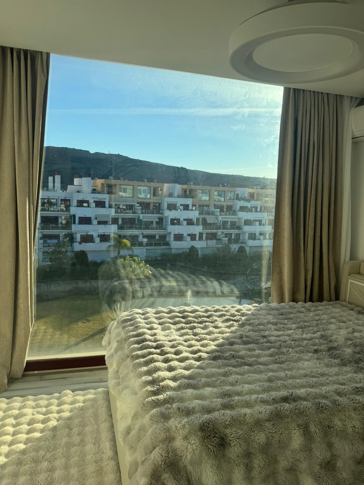 3 Bedroom Apartment for Sale in Benahavís — 4