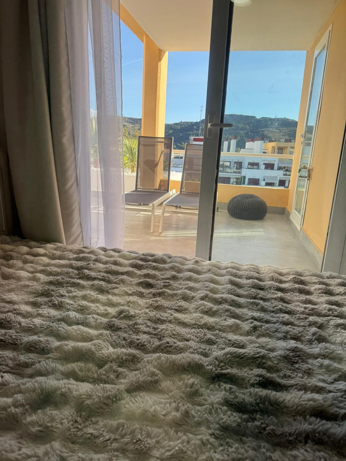 3 Bedroom Apartment for Sale in Benahavís — 6