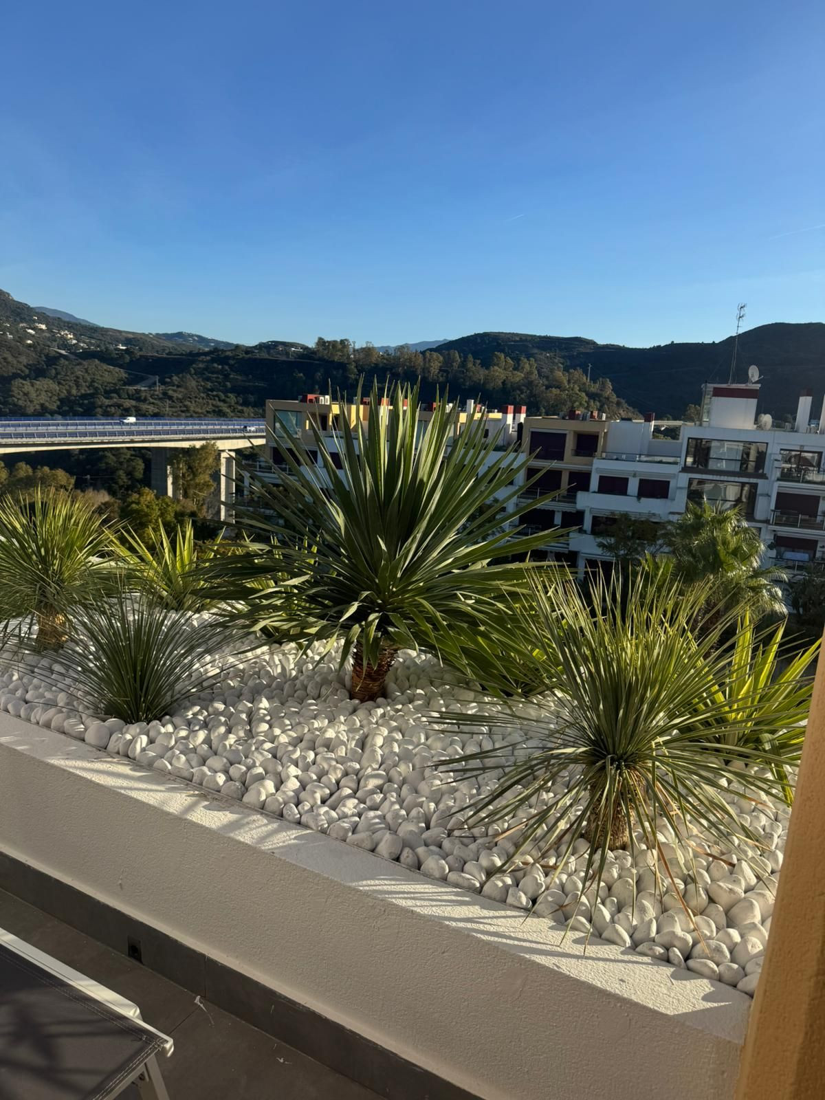 3 Bedroom Apartment for Sale in Benahavís — 9