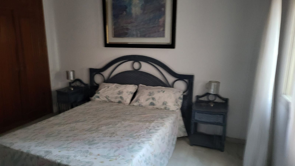 2 Bedroom Apartment for Sale in Marbella — 9