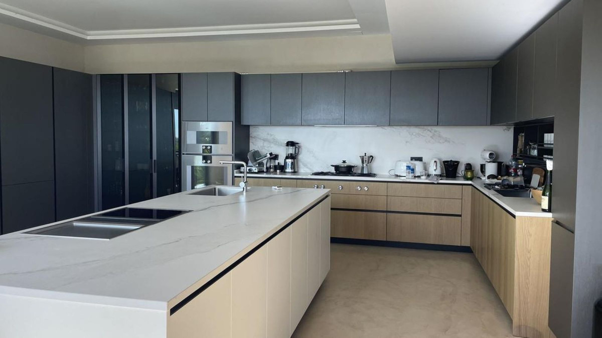 5 Bedroom Villa for Sale in Benahavís — 4