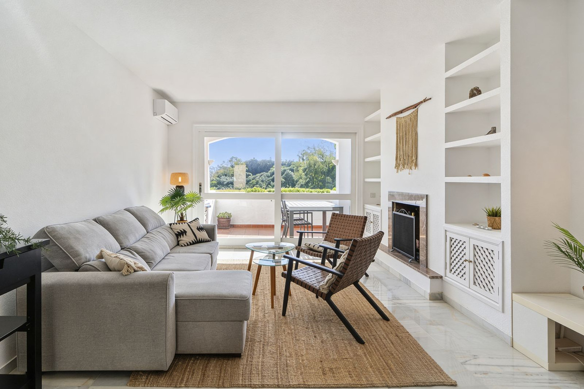 2 Bedroom Apartment for Sale in Los Arqueros — 9