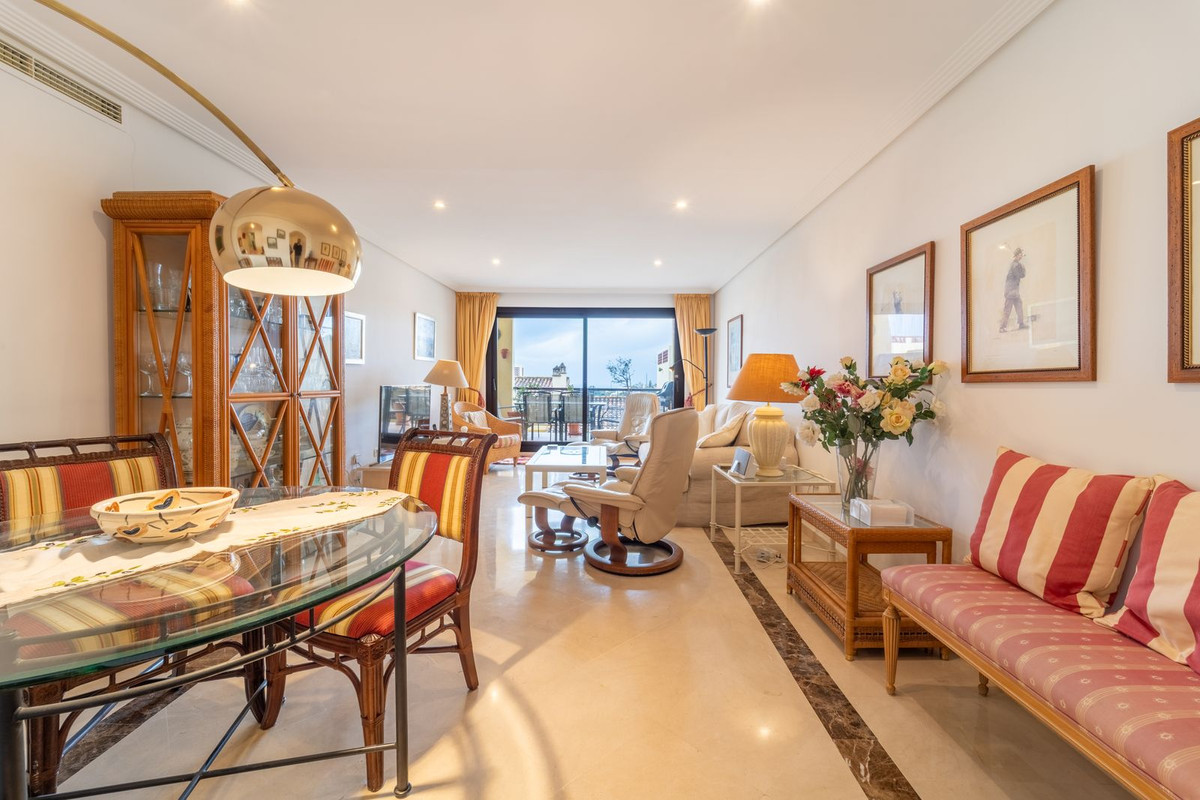 3 Bedroom Apartment for Sale in Los Arqueros — 3